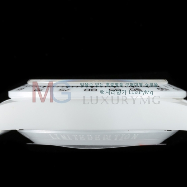 �η��� �����䳪 �ڽ���׷��� AET �ð� VR210870-2 40MM