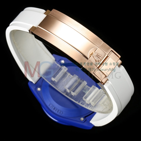 �η��� �����䳪 �ڽ���׷��� AET �ð� VR210870-7 40MM