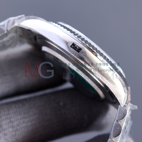 �η��� ��������Ʈ �ð� R136600-1 41mm