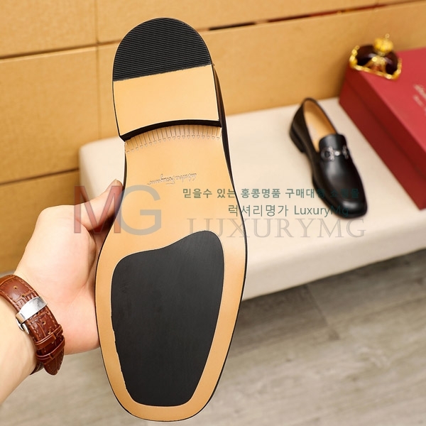 ��󰡸� ���� 550999-1