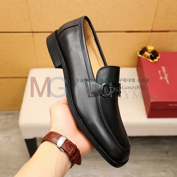 ��󰡸� ���� 550999-1