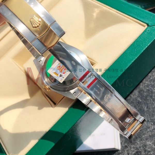 �η��� ���̽��� ��������Ʈ KING �ð� VR210052-12 41MM