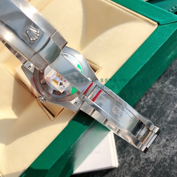 �η��� ���̽��� ��������Ʈ KING �ð� VR210051-1 41MM