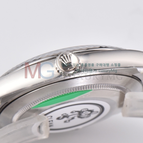 �η��� ���̽��� ��������Ʈ �ð� C126334-8 41MM