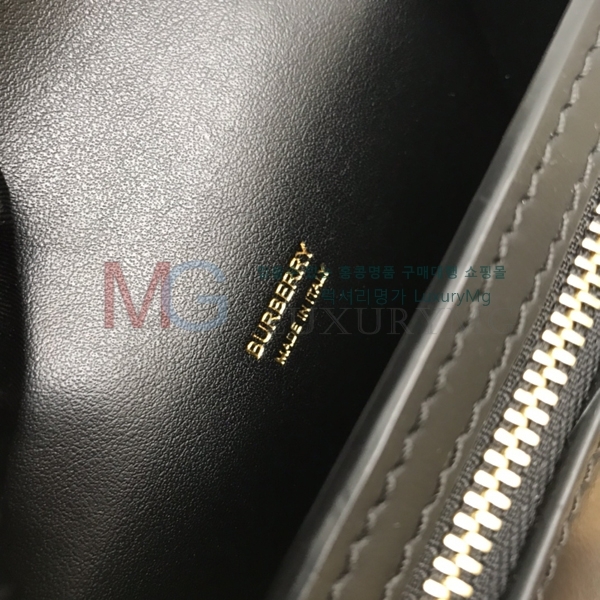 ������ ���� �κ�� 80302211-A-4