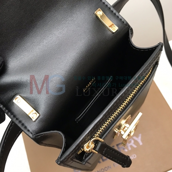 ������ ���� �κ�� 80302211-A-4