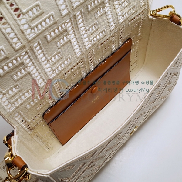 ��� FF �ٰ�Ʈ�� F8600-A-1