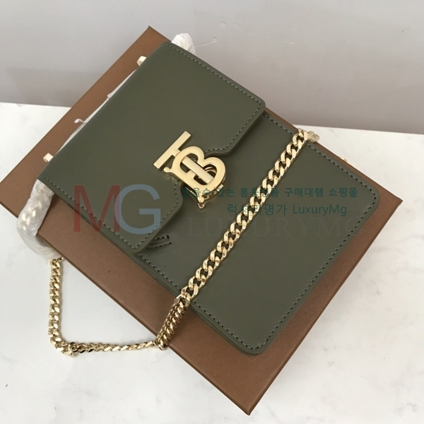 ������ ���� �κ�� 80302211-A-9