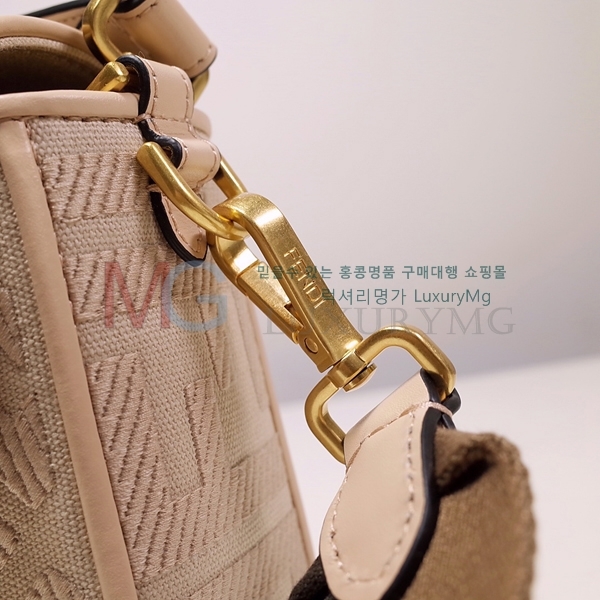 ��� FF �ٰ�Ʈ�� F8600-A-7