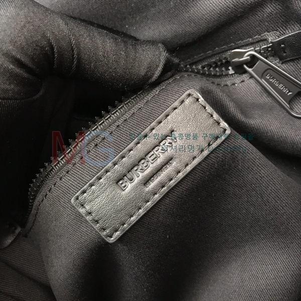 ������ �޽��� ũ�ν��� 422181-A-2