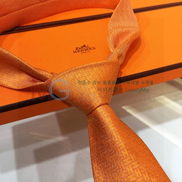 �����޽� ��Ÿ�� HEN233601-2