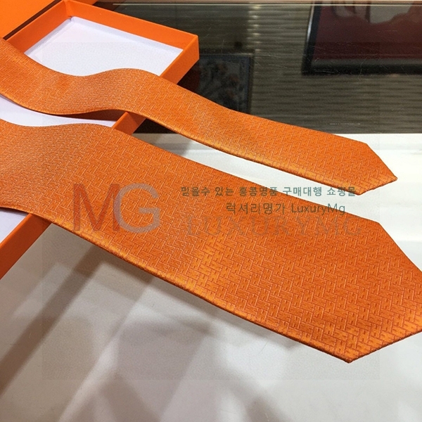 �����޽� ��Ÿ�� HEN233601-2
