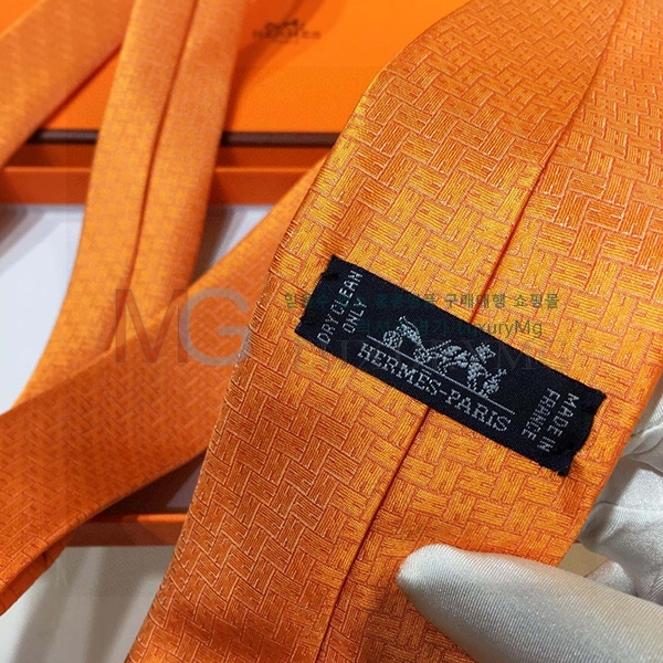 �����޽� ��Ÿ�� HEN233601-2