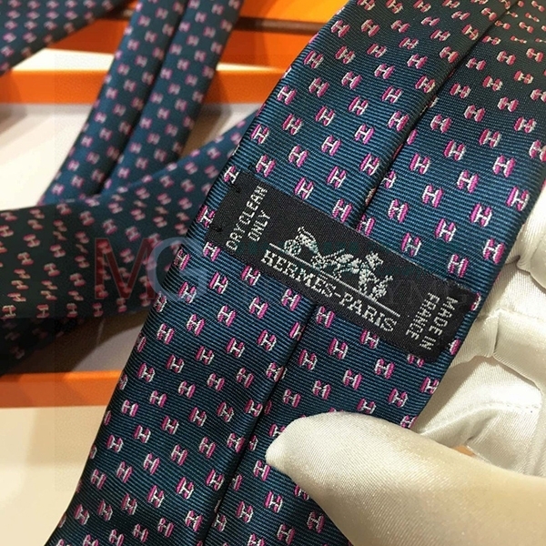 �����޽� ��Ÿ�� HEN23367-4