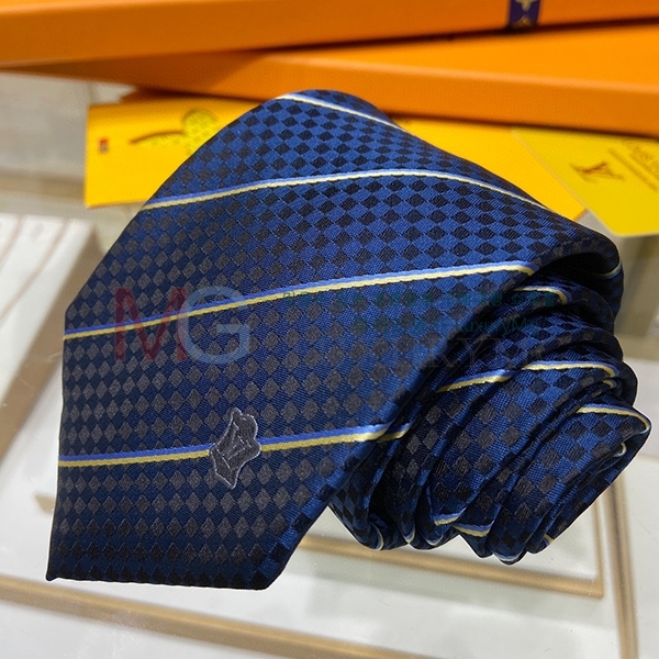 ���̺��� ��Ÿ�� L60240-1