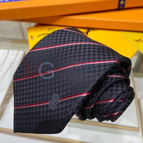 ���̺��� ��Ÿ�� L60240-3