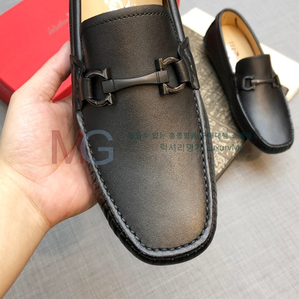 ��󰡸� ���� FO56620-2