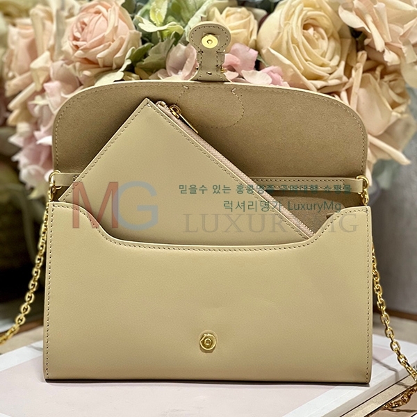 ��� �ٺ� �̽�Ʈ ����Ʈ �Ŀ�ġ M5703-3