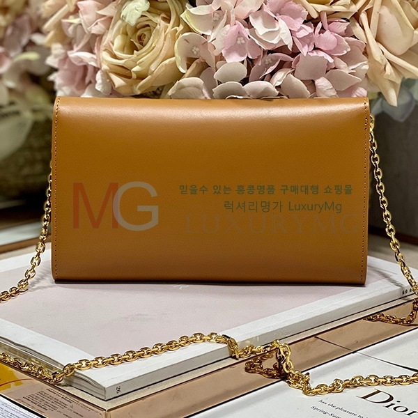 ��� �ٺ� �̽�Ʈ ����Ʈ �Ŀ�ġ M5703-4