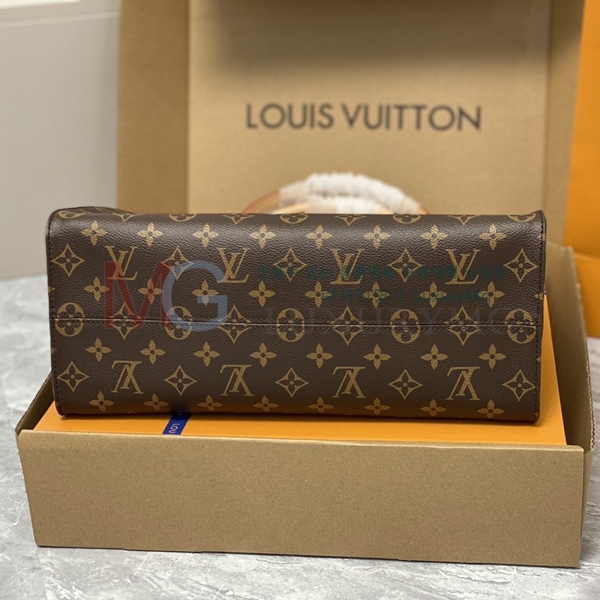 ���̺��� LV x YK �´��� ��Ʈ�� M46429