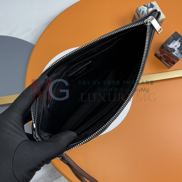 ���ζ� ���׷� ���� Ŭ��ġ�� 413444-A-3