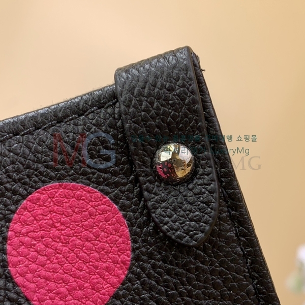 ���̺��� LV x YK �´��� ��Ʈ�� M46418