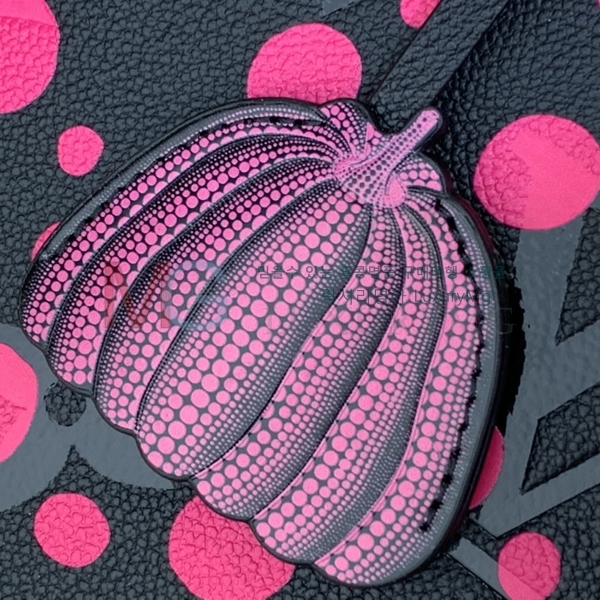 ���̺��� LV x YK �´��� ��Ʈ�� M46418