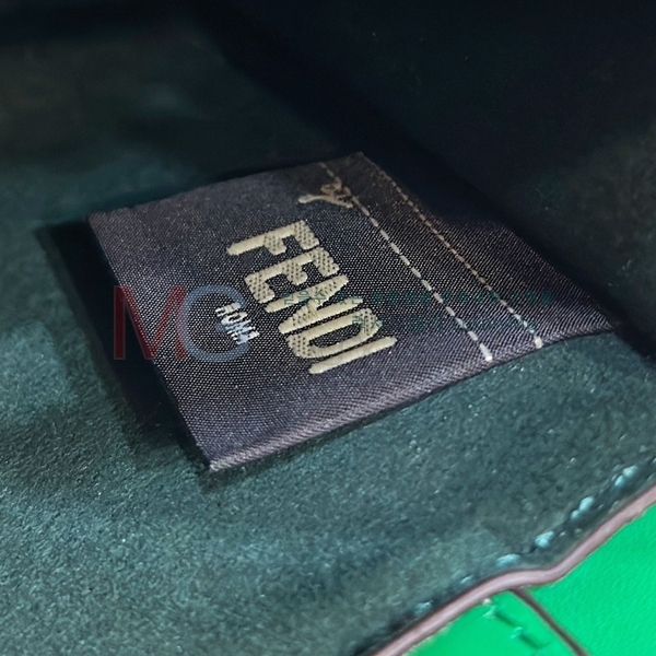 ��� ��ī�� ��Ʈ�� F5822-4