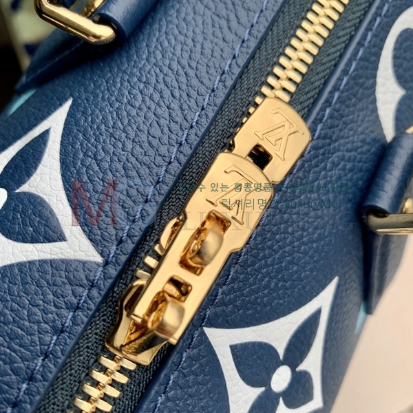���̺��� ���ǵ� �ݵѸ��� 20 M46517