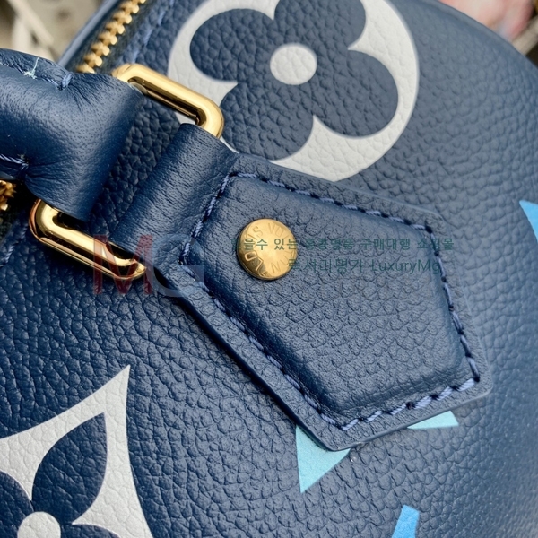 ���̺��� ���ǵ� �ݵѸ��� 20 M46517