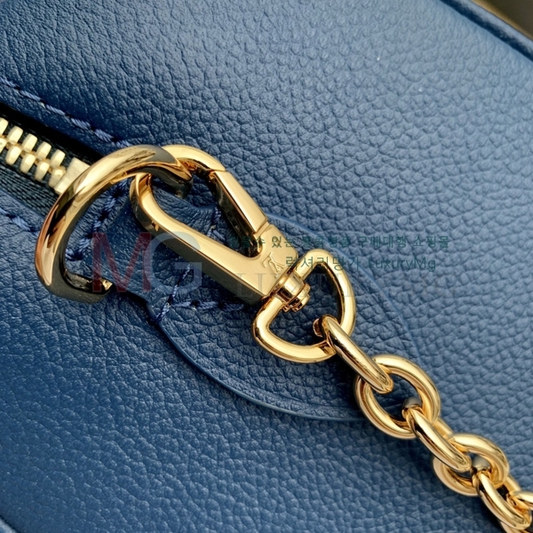 ���̺��� ���ǵ� �ݵѸ��� 20 M46517