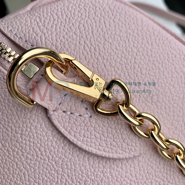 ���̺��� ���ǵ� �ݵѸ��� 20 M46518