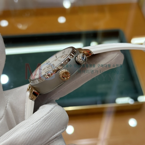 ���̺��� ���θ� ��Ʈ�� ���̹� �ð� L443011-2 (44MM)