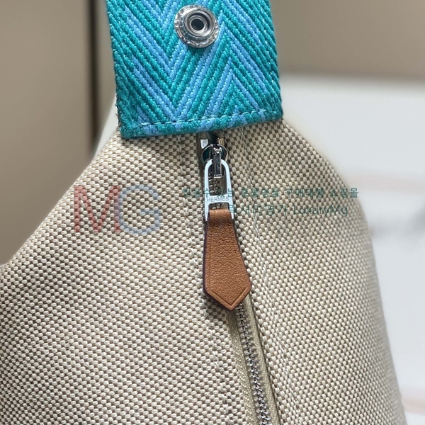 �����޽� �긮���귢 Ʈ���� ���� �Ŀ�ġ H58971-20
