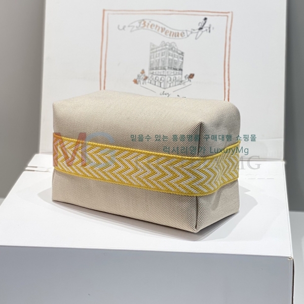 �����޽� �긮���귢 Ʈ���� ���� �Ŀ�ġ H58971-10