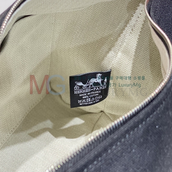 �����޽� �긮���귢 Ʈ���� ���� �Ŀ�ġ H58971-9