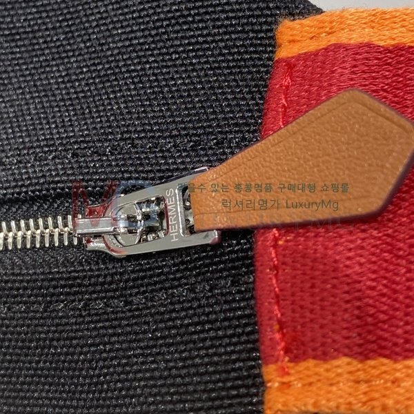 �����޽� �긮���귢 Ʈ���� ���� �Ŀ�ġ H58971-9