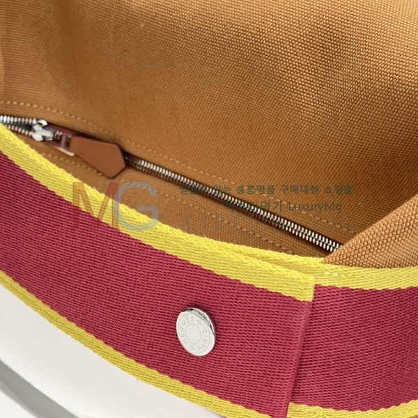 �����޽� �긮���귢 Ʈ���� ���� �Ŀ�ġ H58971-6