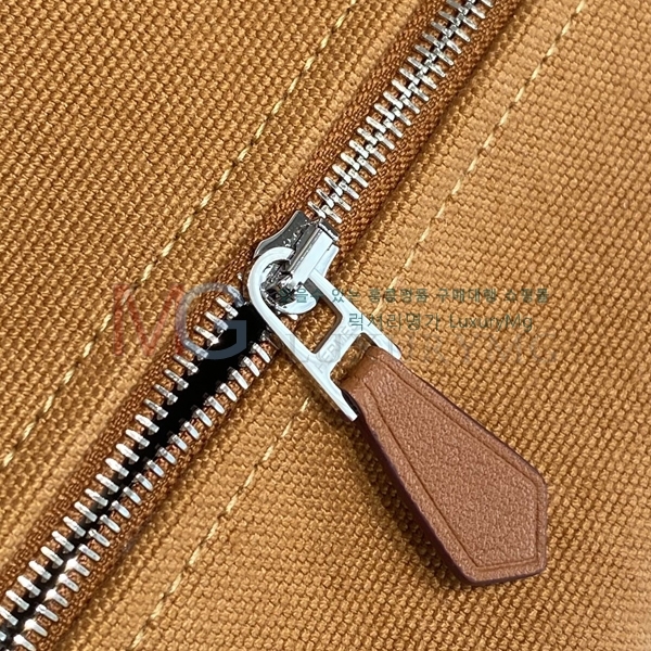 �����޽� �긮���귢 Ʈ���� ���� �Ŀ�ġ H58971-6
