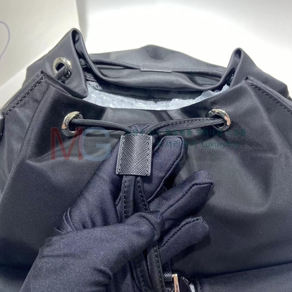 ����� ���Ϸ� ���� ���ڳ� ���� 1BZ811-A-1