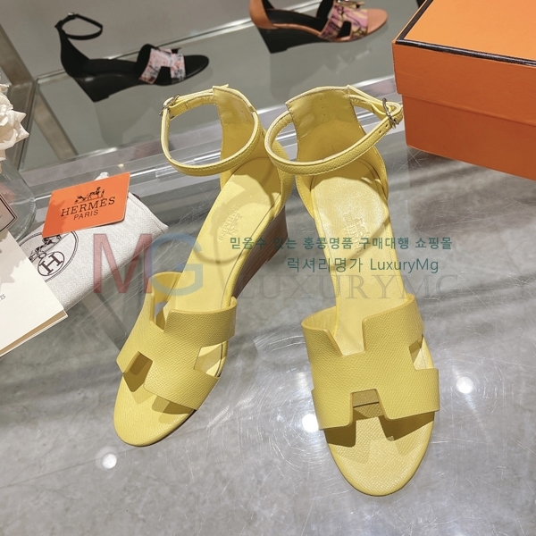 �����޽� ���� OMN9655216-1