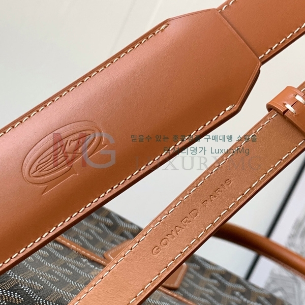 ���ߵ� �Ϲٻ�� ��ť��Ʈ ���̽� PM 0201518-5