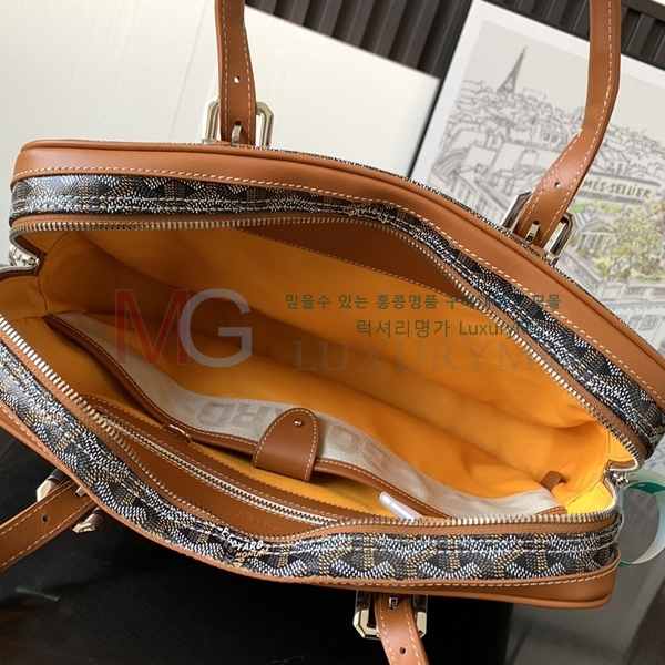���ߵ� �Ϲٻ�� ��ť��Ʈ ���̽� PM 0201518-5