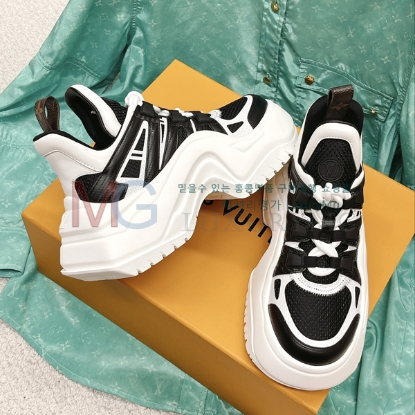 ���̺��� ���� ����Ŀ�� FA660853