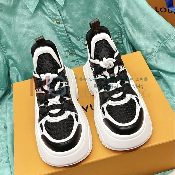 ���̺��� ���� ����Ŀ�� FA660853