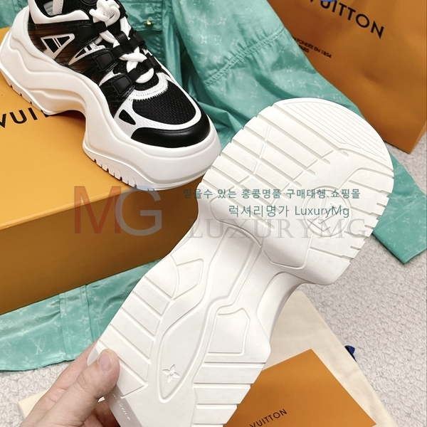 ���̺��� ���� ����Ŀ�� FA660853