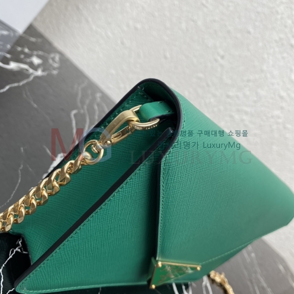 ����� ���ǾƳ� ���� �ڵ�� 1BD318-A-5