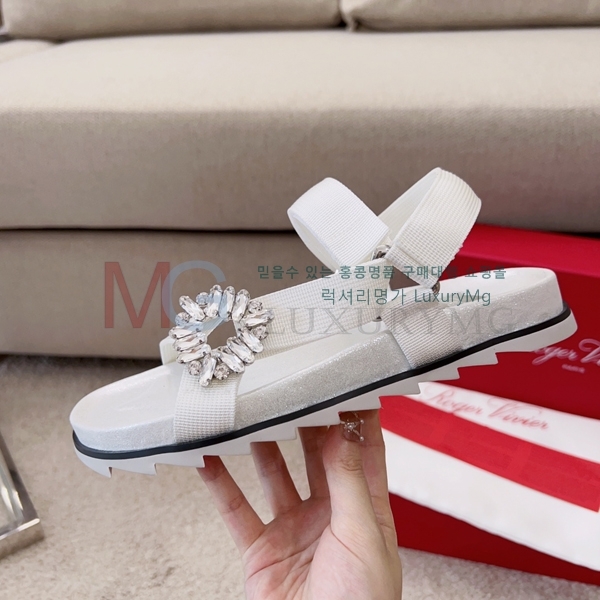 ������� ���� RM605558-1