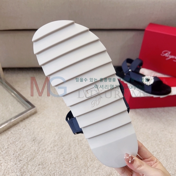 ������� ���� RM605558-2