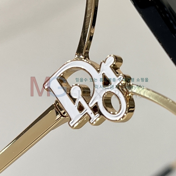 ��� ���۶� YDI609952-3